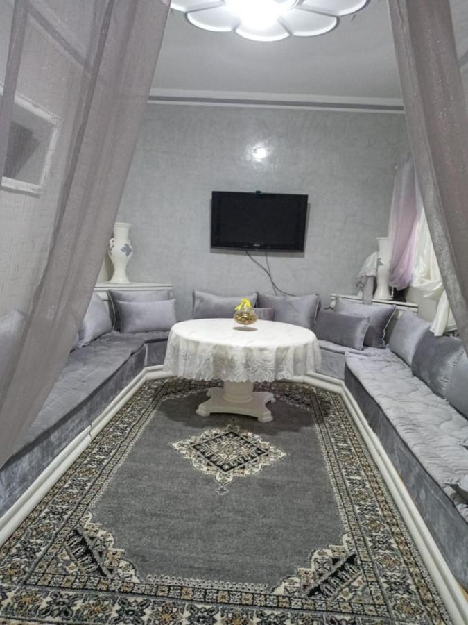 Appartement Familial Convivial 米德勒特 外观 照片